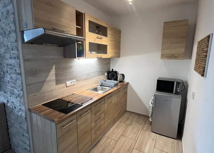 Wine House ホームステイ *