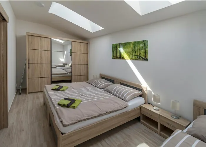 ホームステイ Wine House *