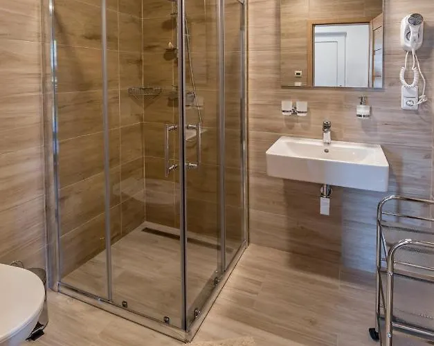 ホームステイ Wine House