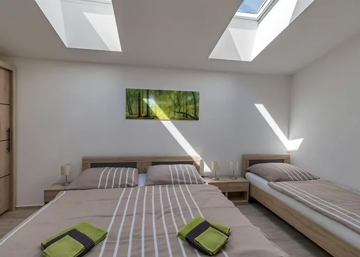 ホームステイ Wine House