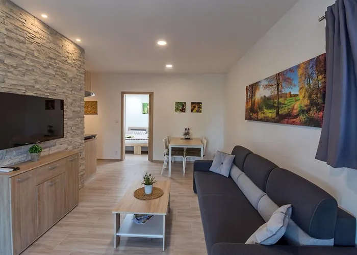 ホームステイ Wine House *